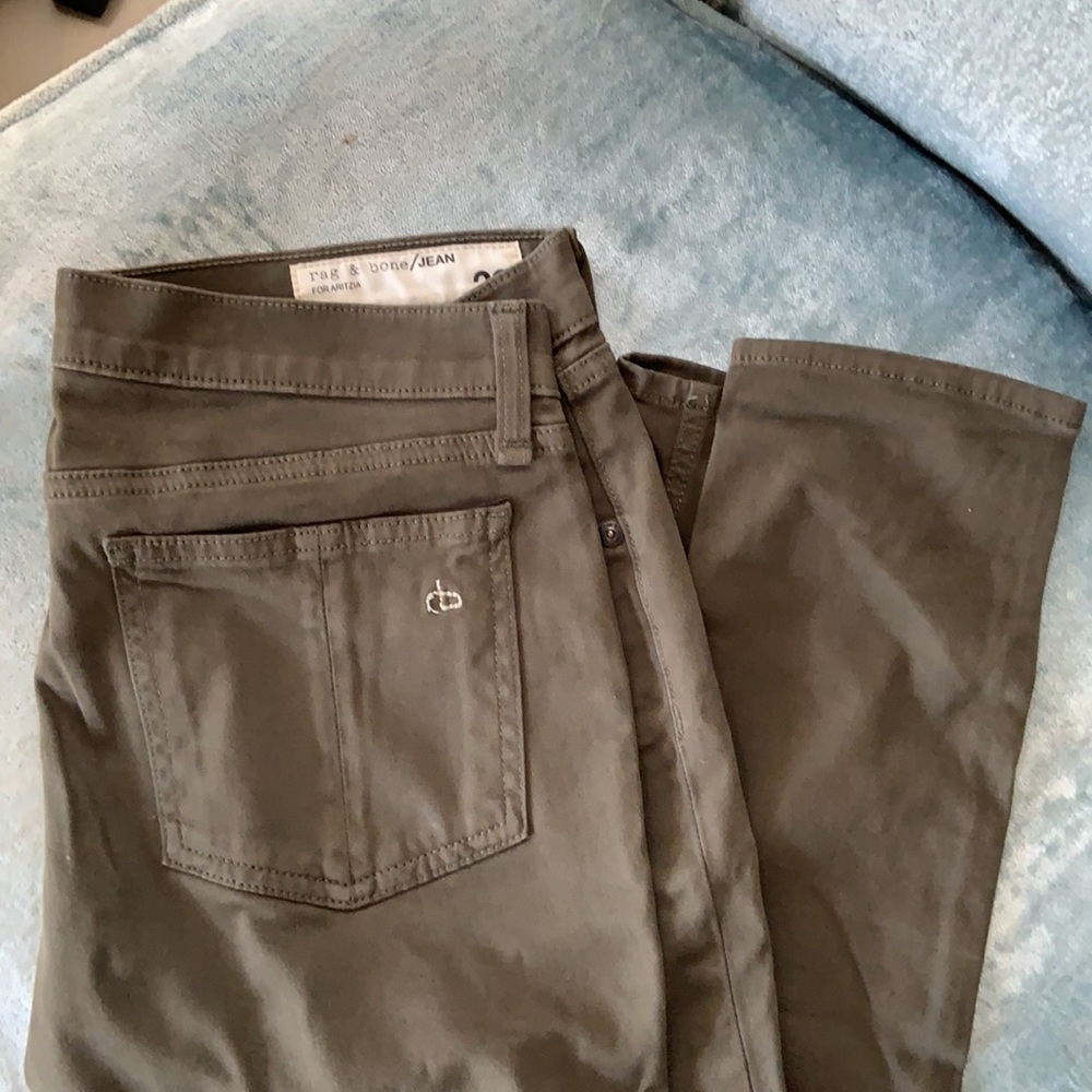 Rag&Bone — Aritzia army green leggings